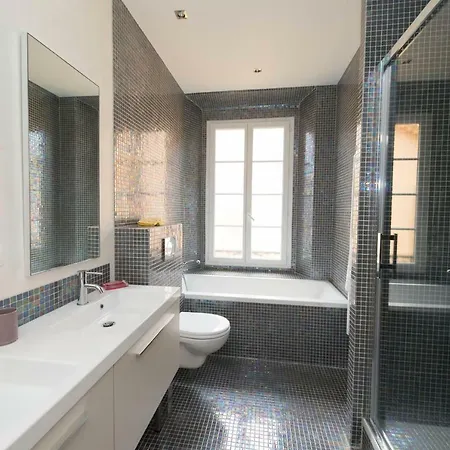 La Garibaldi Ницца